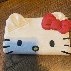Loungefly Hello Kitty wallet